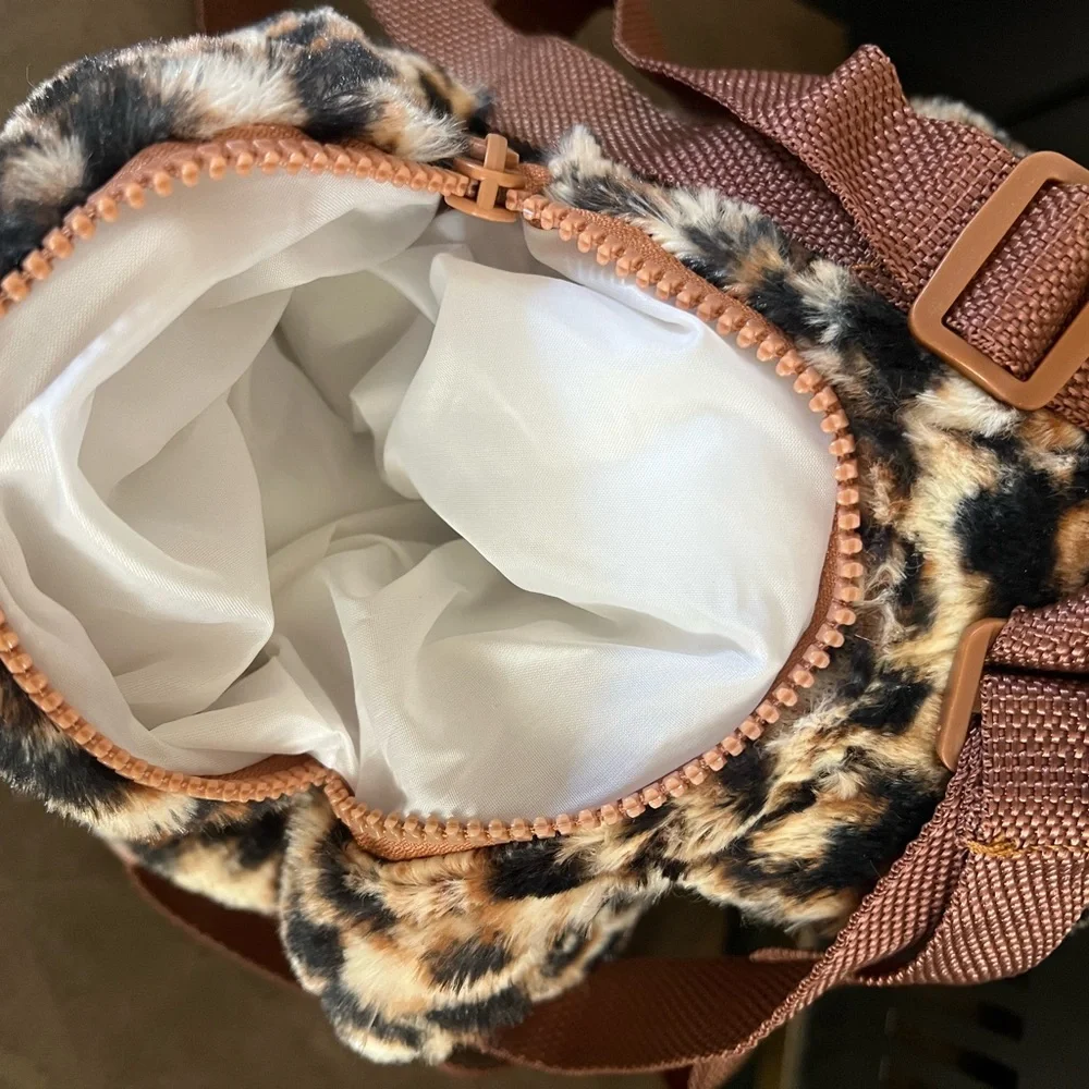 🐆 Plush Leopard Critter Backpack – Gently Used